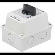 ŁĄCZNIK KRZYWKOWY W OBUDOWIE 0-1 3- BIEG. ŁK40